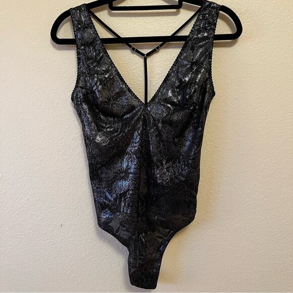 NEW VS metallic lace bodysuit - Picture 2 of 9